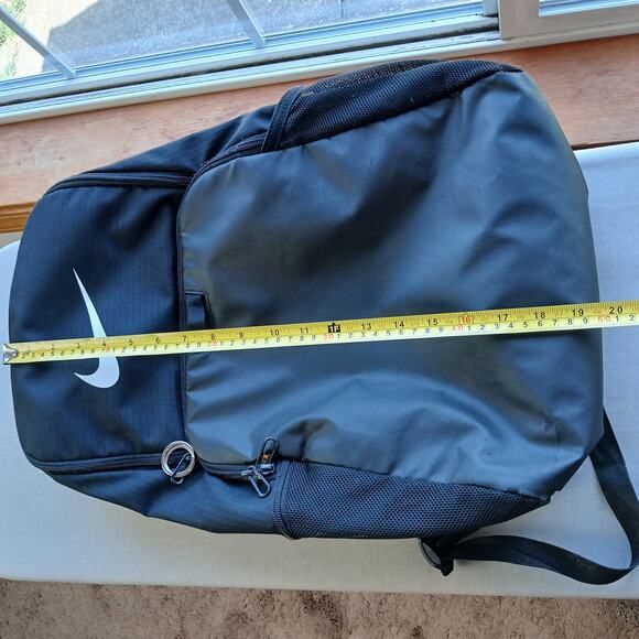 Nike Brasilia 9.5 Training Backpack 30L XL black preloved repaired unisex padded - Picture 16 of 16